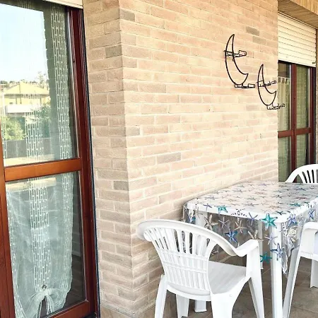 Se123 - Marzocca, Comodo Trilocale A 300 Mt Dal Mare Marzocca